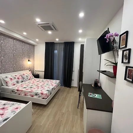 Casa Memi ベッド・アンド・ブレックファスト パガーニ